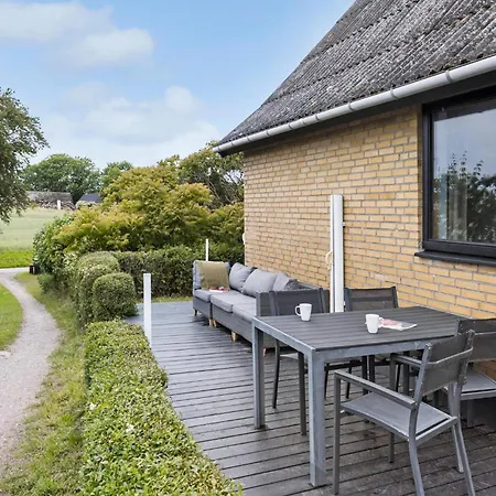 2 Bedroom Amazing In Rudkøbing